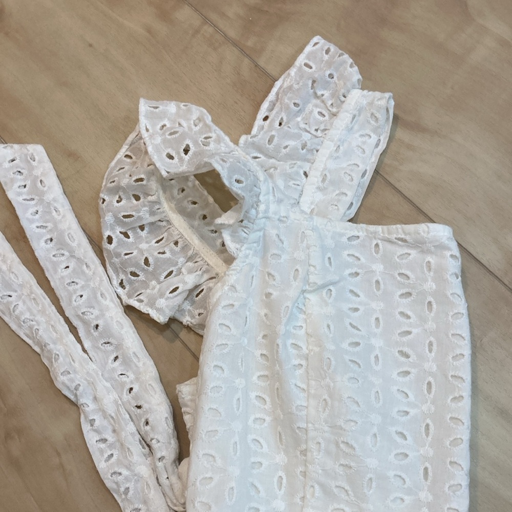 White eyelet open back tank - Picture 8 of 8